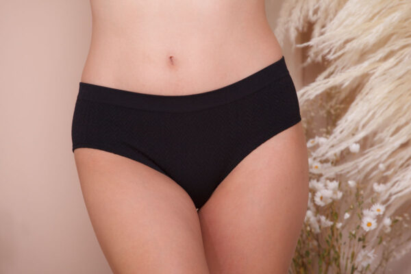 Lena seamless panty hipster. Mad and Cute
